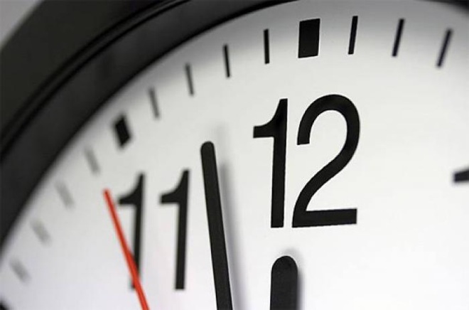 Este domingo se atrasa una hora el reloj a las 3 de la madrugada