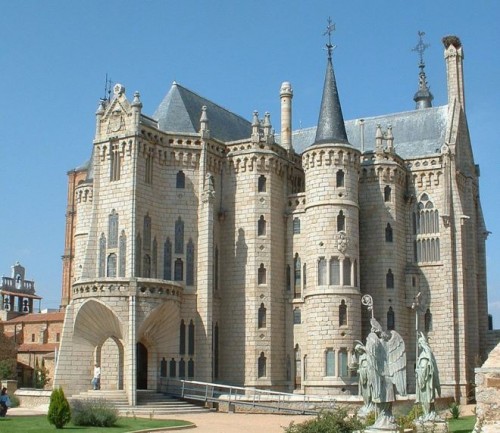El Palacio de Gaudí, un atractivo importante de la Astorga modernista