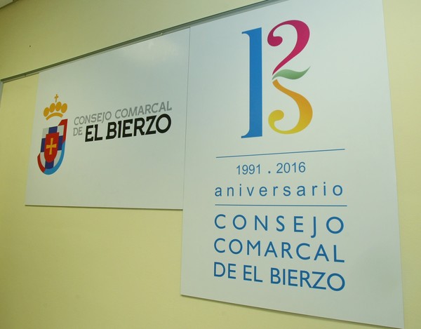 Nuevas imágenes corporativas del Consejo Comarcal del Bierzo. (Foto: César Sánchez)