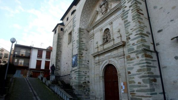 Iglesia de La Anunciada de Villafranca del Bierzo