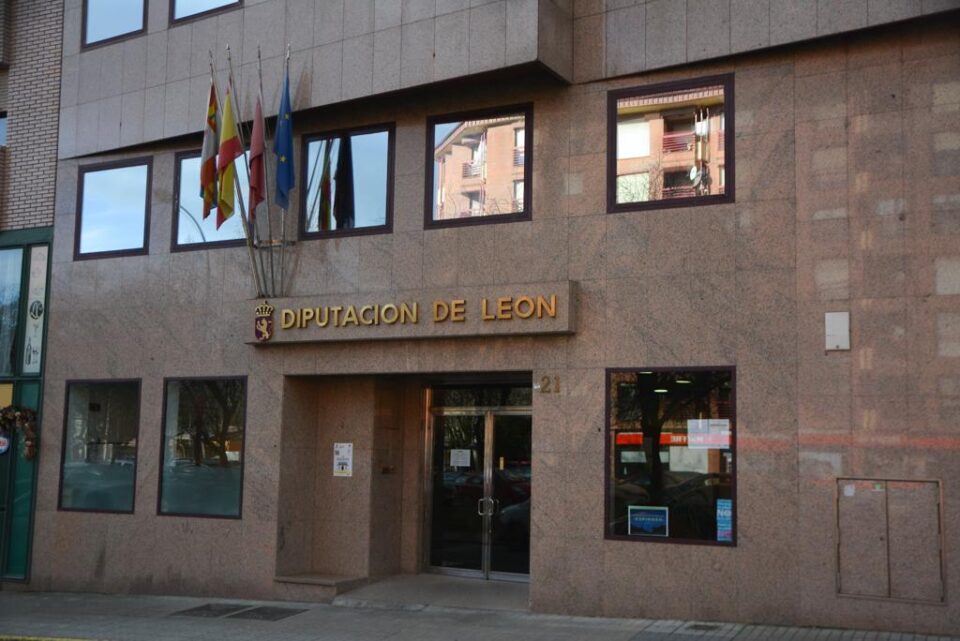 Sede de Diputación de León en Ponferrada. / QUINITO