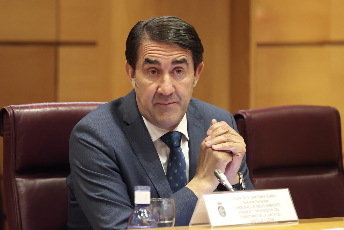El consejeroo de Medio Ambiente, Vivienda y Orgazización del territorio, Juan Carlos Suárez-Quiñones