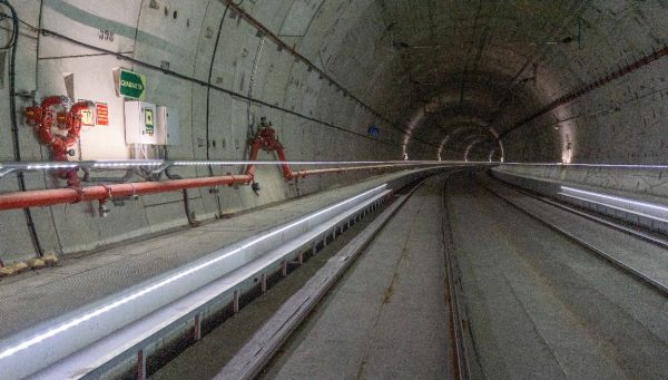 Túnel de línea de Alta Velocidad.