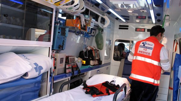 Interior de una ambulancia medicalizada del Sacyl.