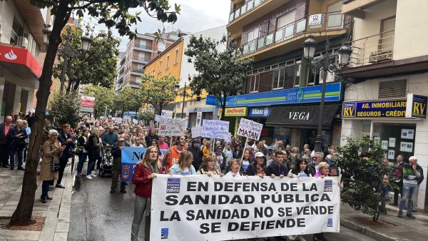 Manifestación en Ponferrada por la sanidad pública. / Claudia Cabo