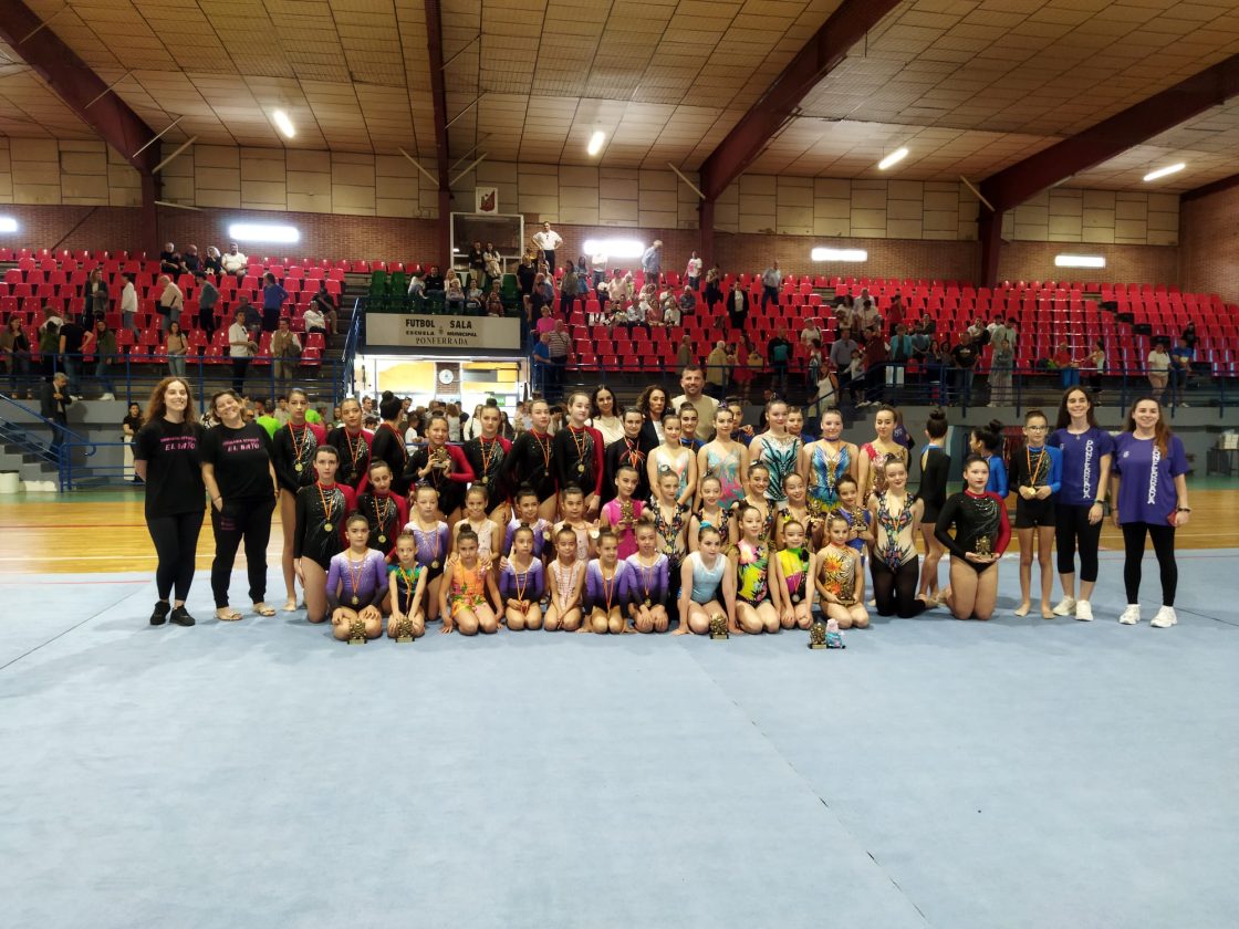 II Fase de la Liga Escolar de Gimnasia Rítmica organizada por el Club Aros 5. / Ayuntamiento de Ponferrada
