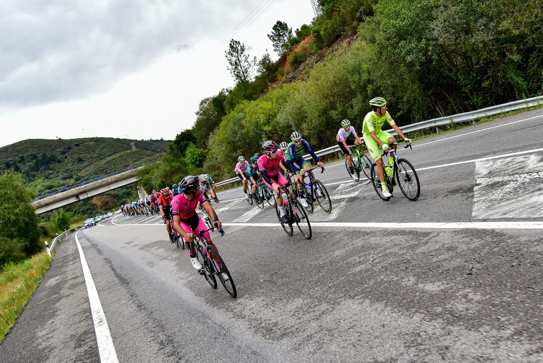 El Maglia Tecnosylva Bembibre se dejó ver en la Volta a Galicia