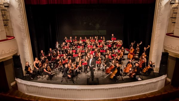 Orquesta Sinfónica de Ponferrada. / Teatro Bergidum