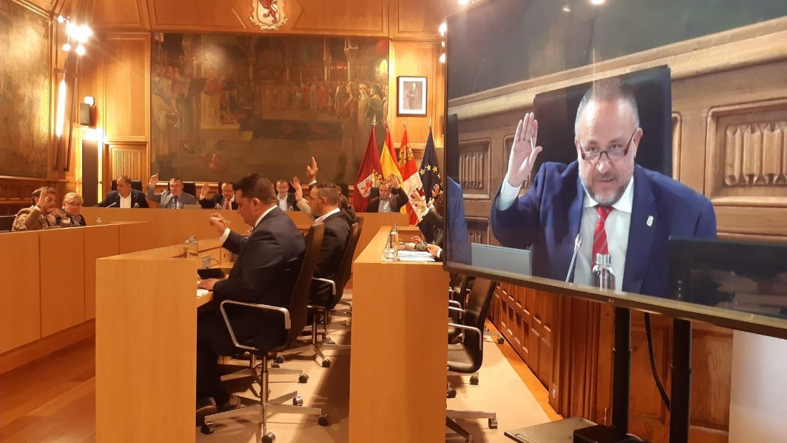 Pleno de la Diputación de León