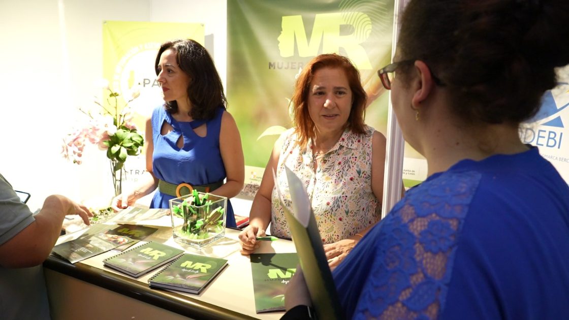 Una de las ferias en las que ha participado Asodebi con el proyecto 'Estrategia de emprendimiento de la mujer rural en los ámbitos agrario y agroalimentario'. / EBD