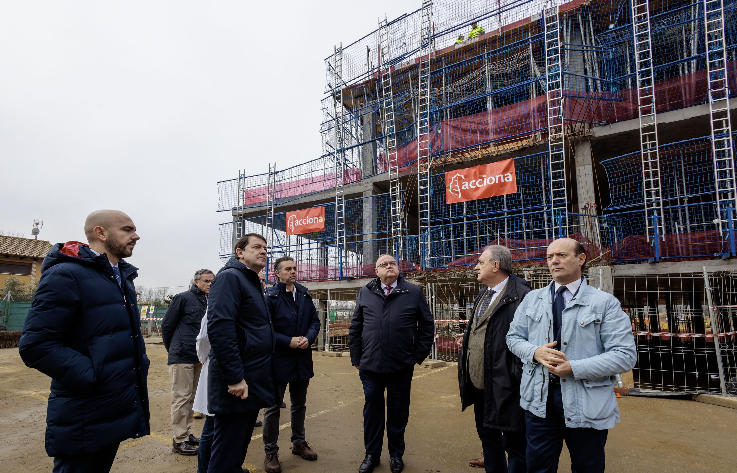El presidente de la Junta visitó las obras del nuevo Hospital de Palencia
