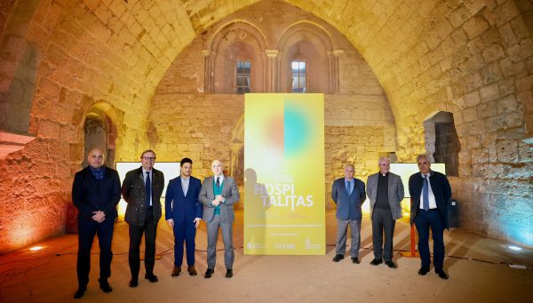 Presentación del cartel de Las Edades del Hombre que se celebrará en Villafranca del Bierzo y Santiago de Compostela