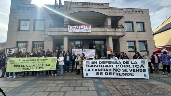 Manifestación por la sanidad pública en Fabero