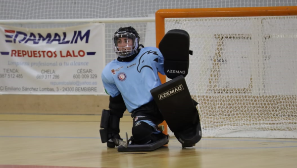 Fer Tapia, portera del Bembibre Hockey