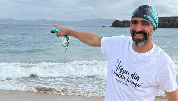 Miguel Martínez Basurco, preparado para cruzar el Estrecho de Gibraltar a nado