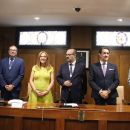 El consejero de Fomento, Juan Carlos Suárez Quiñones; la Delegada del Gobierno, Virginia Barcones; el secretario general del PSOE CyL, Luis Tudanca; el alcalde de Ponferrada, Marco Antonio Morala; el presidente de la Diputación, Gerardo Álvarez Courel y el presidente del Consejo Comarcal del Bierzo, Olegario Ramón, asisten a los actos de la festividad del Día de la Encina en Ponferrada